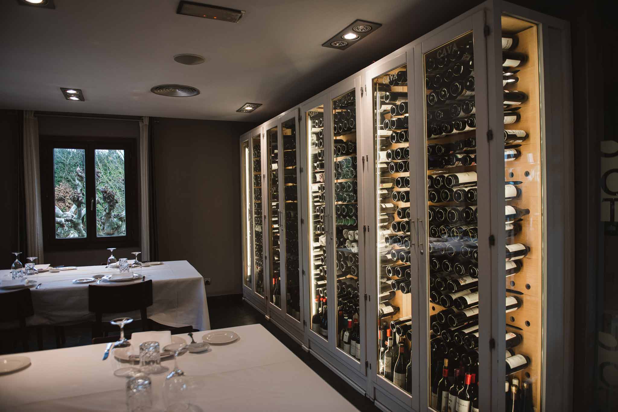Restaurante asador con terraza en Zalla y Balmaseda 10