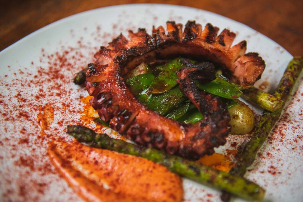 Txakoli Simon: El restaurante donde comer bien en Basauri, con vistas, parrilla y tradición 10
